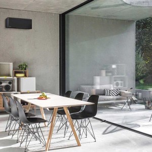 Daikin Stylish FTXA20BB mat crni klima uređaj