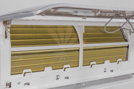 Vivax R+Design klima uređaj bijele boje